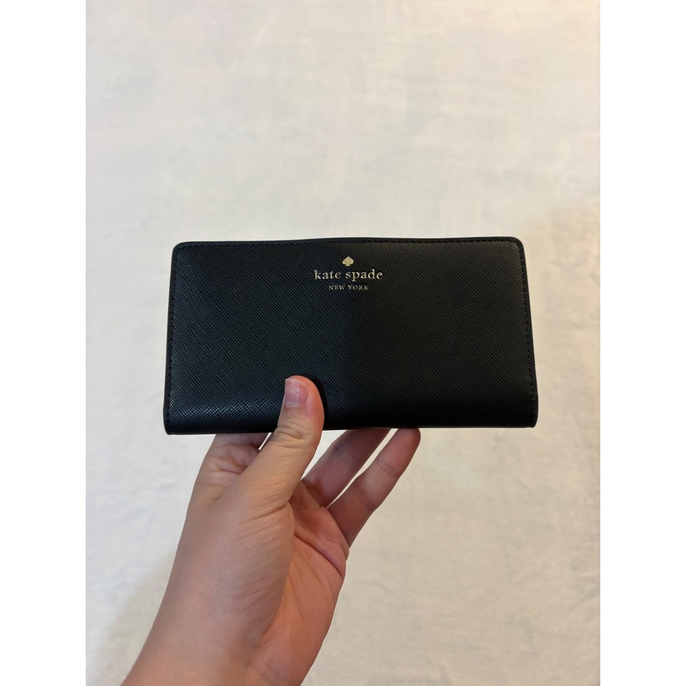 Kate Spade Dana Saffiano PVC Large Slim Bifold Wallet Black K6011